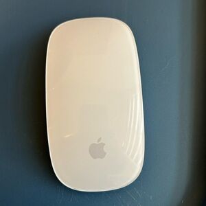 Apple White Wireless Magic Mouse